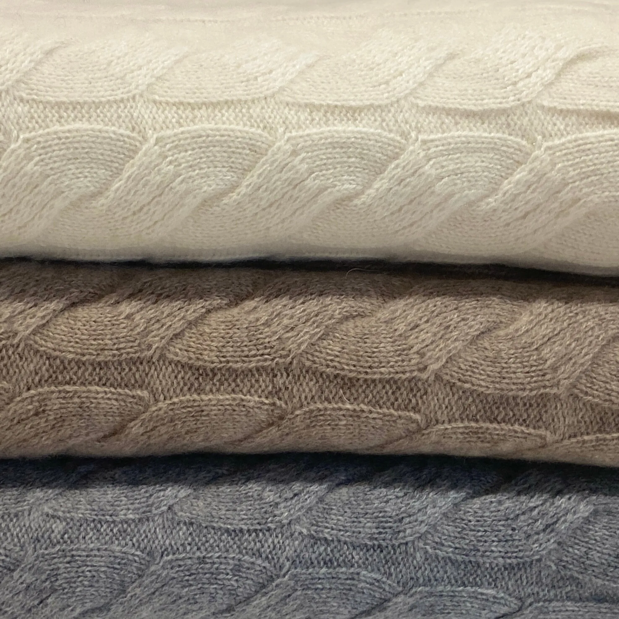 100% Cashmere Cable Knit Throw Blanket