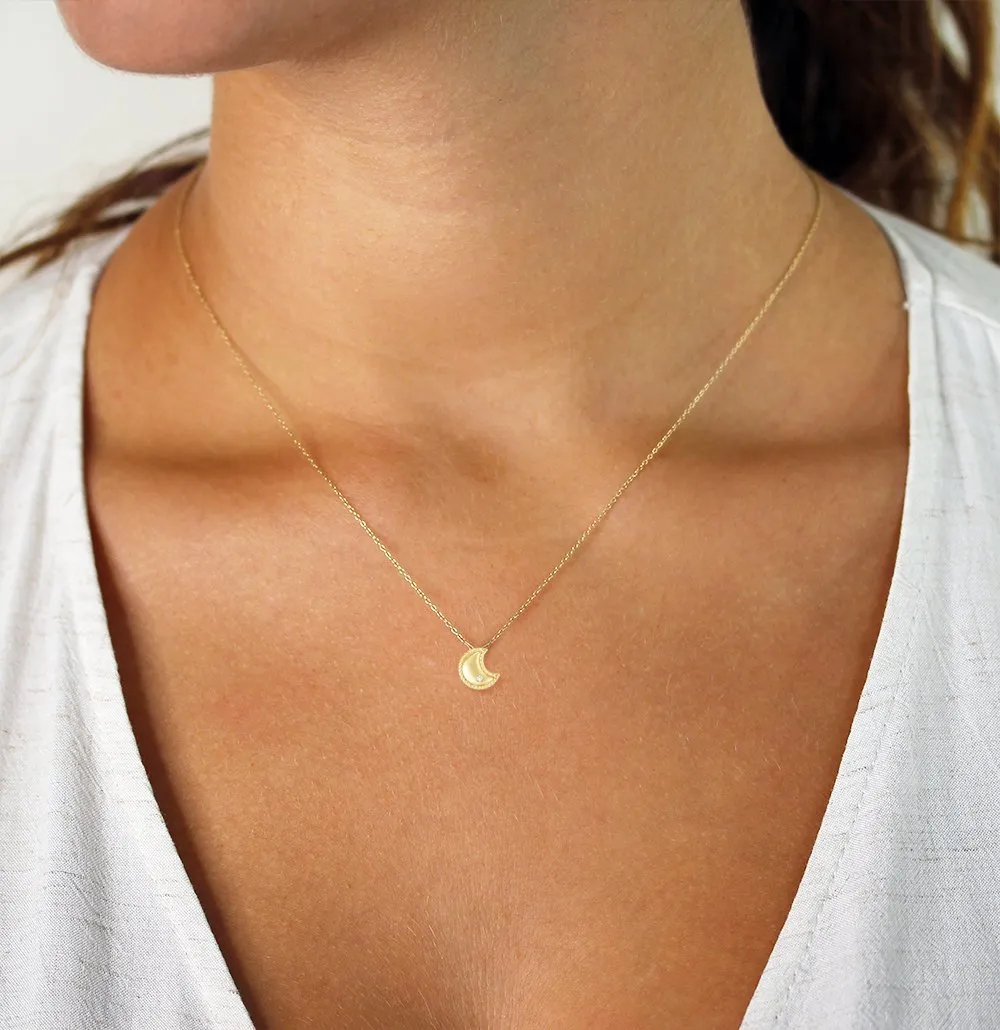 14K Yellow Gold Diamond Accent Crescent Moon Pendant Necklace