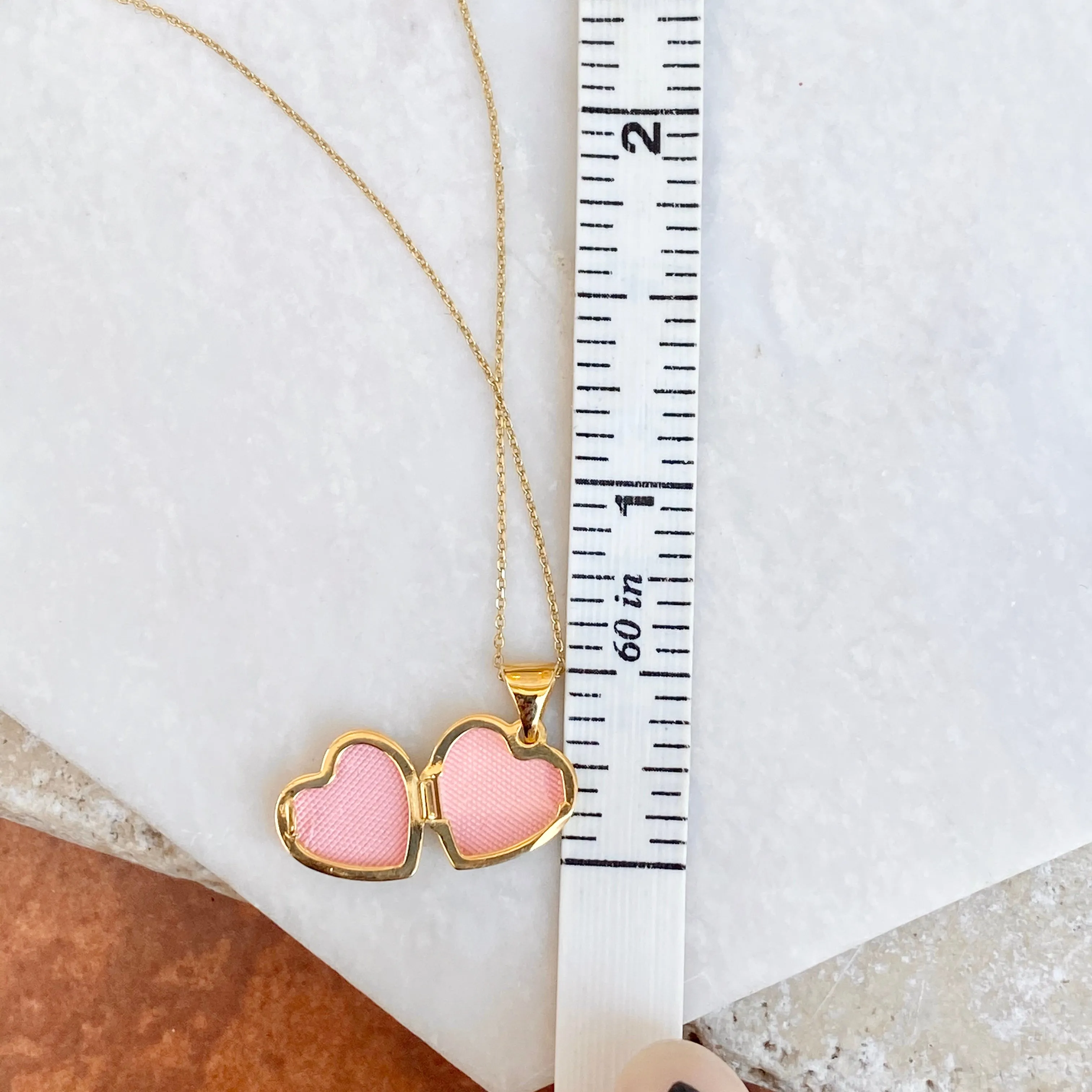 14KT Yellow Gold Floral Heart Locket Pendant Necklace