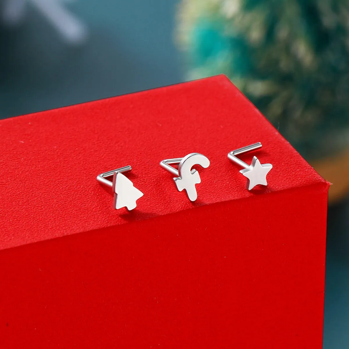 20G 3PCS L-Shaped Candy Cane/ChristmasTree/Star Nostril Studs Set