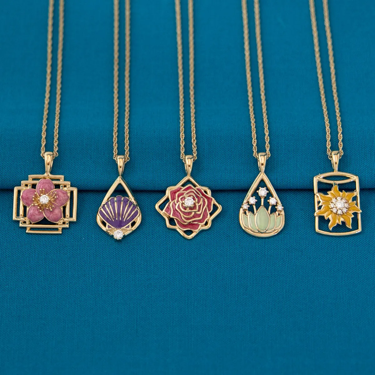 Disney X RockLove BEAUTY AND BEAST Belle Keepsake Necklace