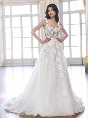 Enzoani: Taelyn