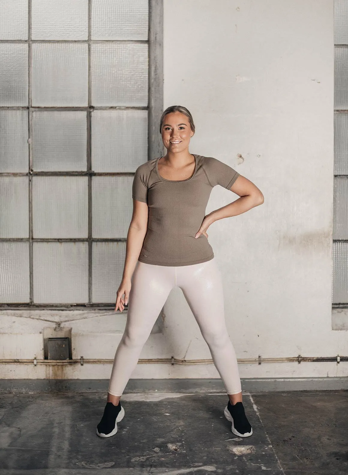 Espresso Ribbed Seamless T-shirt