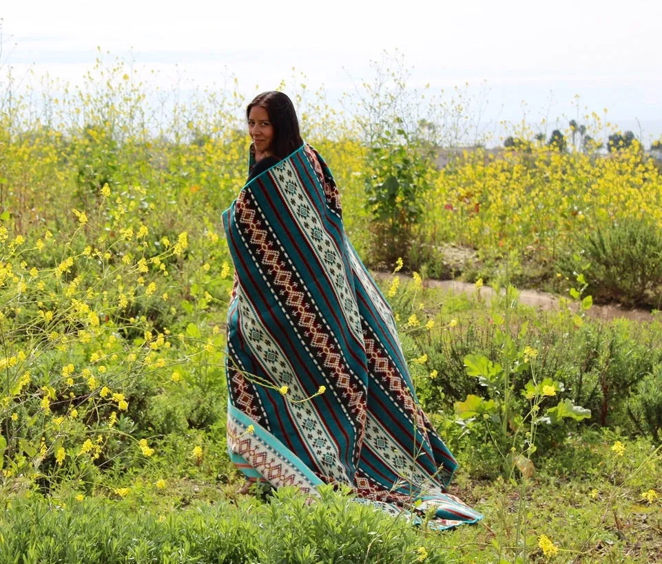 Estrella Large Blanket