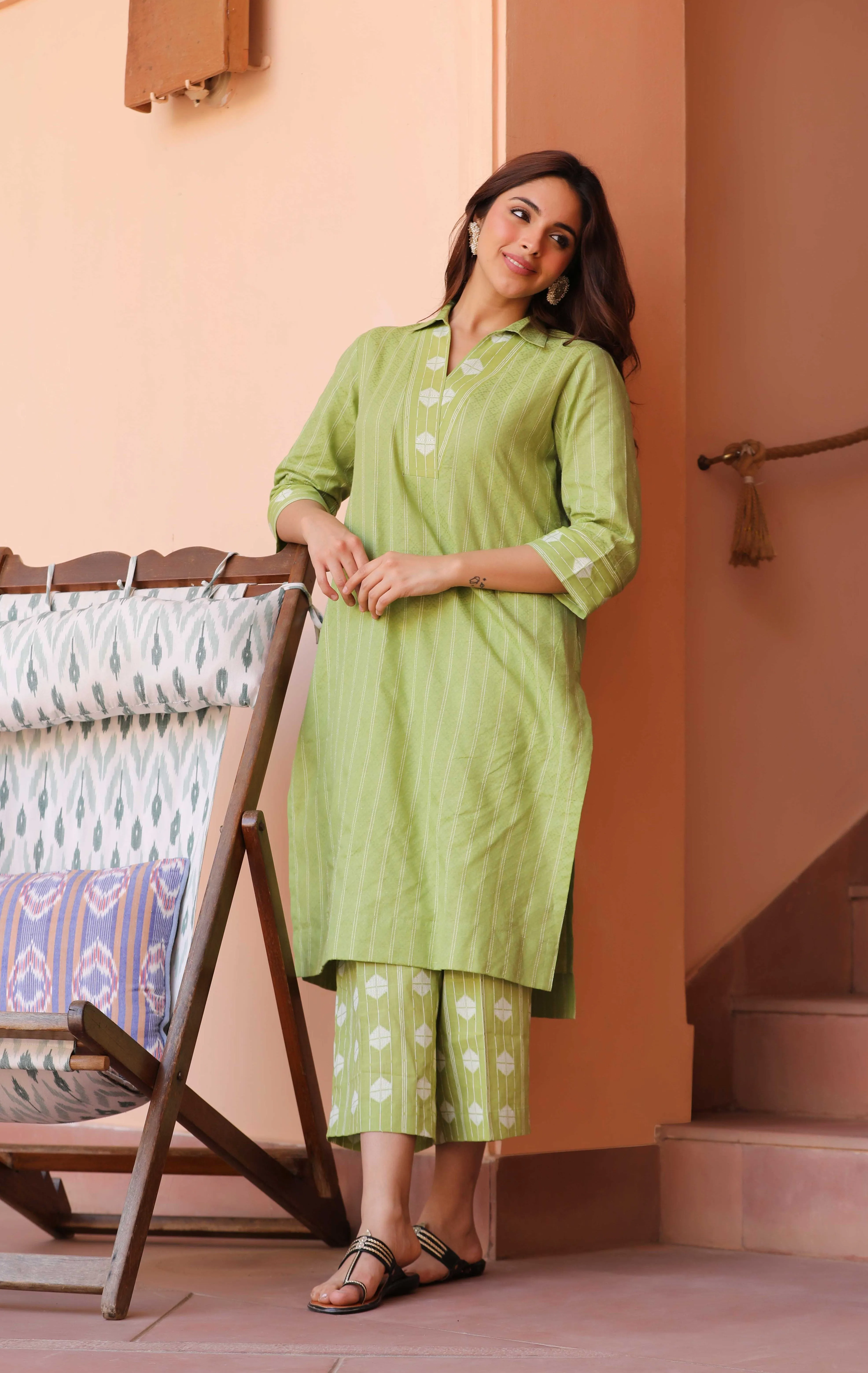 Green Cotton Dobby Ready-To-Wear Relaxed Fit Kurta With Cullottes
