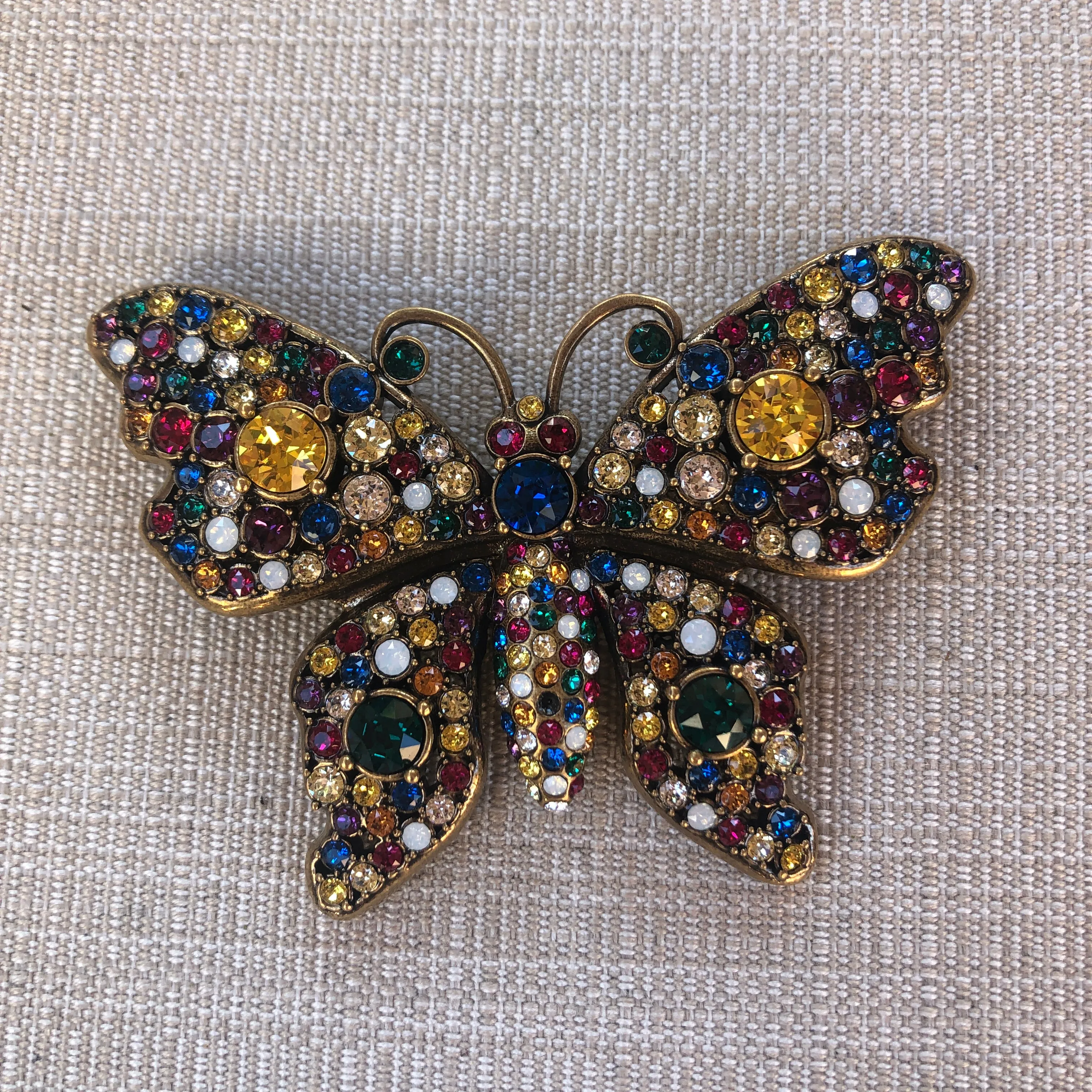 Gucci Multicolor Crystal Studded Butterfly Brooch in Gold