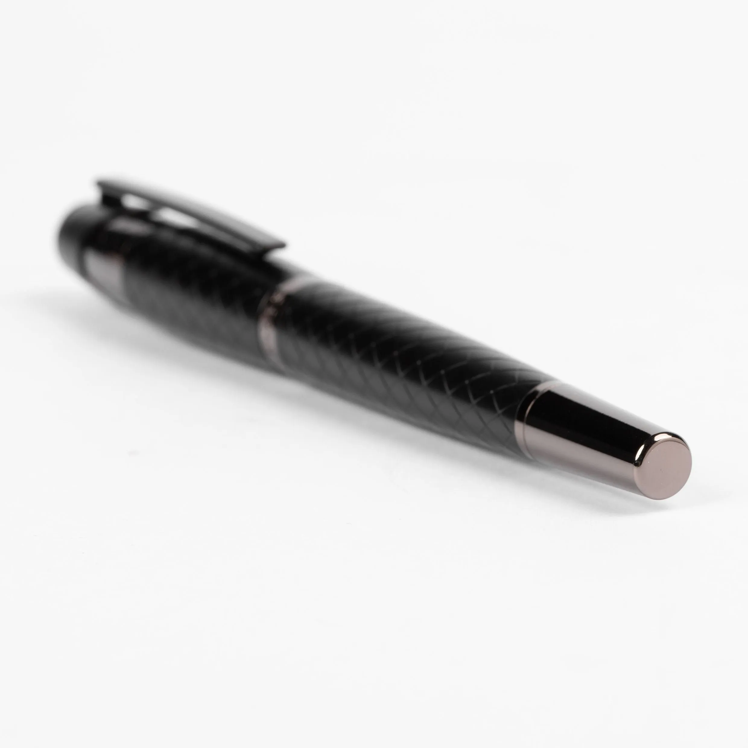 HUGO BOSS HSS2522A-Fountain pen Chevron Black