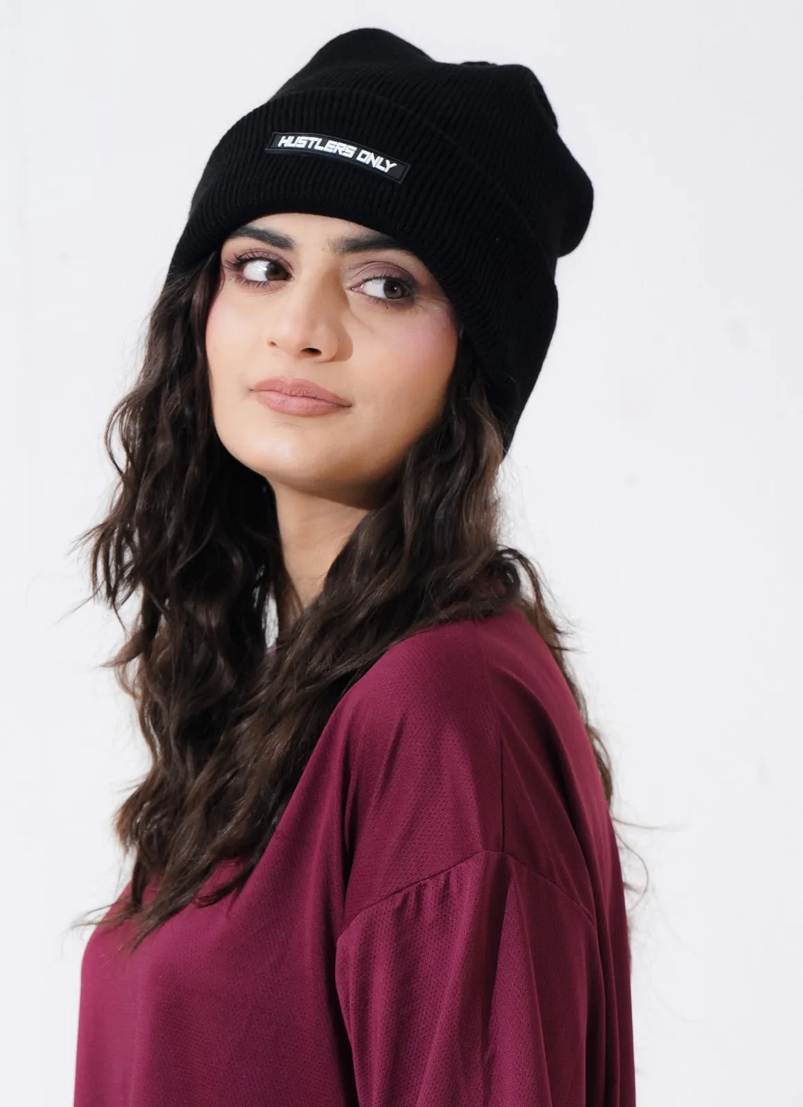 Knitted Beanie - Black