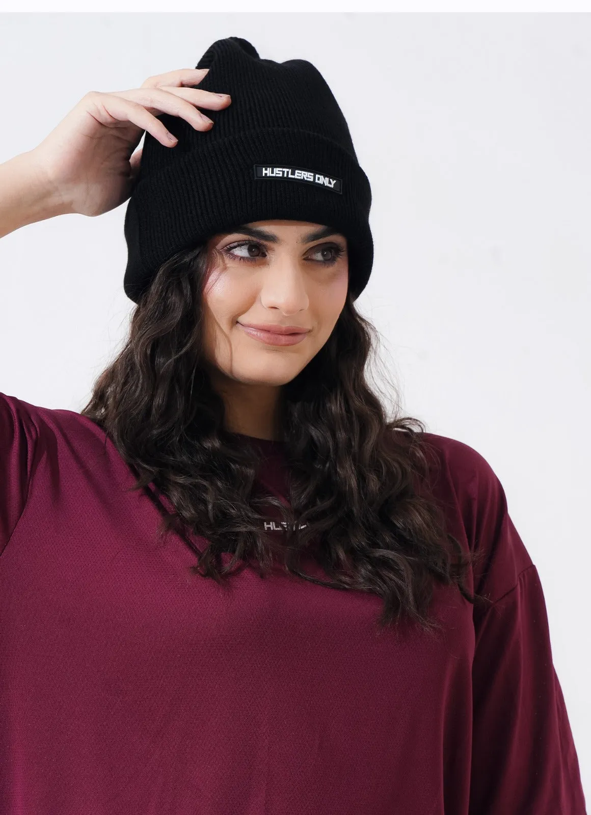 Knitted Beanie - Black