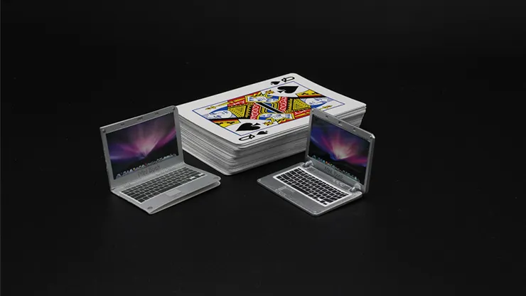 Minibook Pro (Gimmicks and Online Instructions) by Noel Qualter and Roddy McGhie