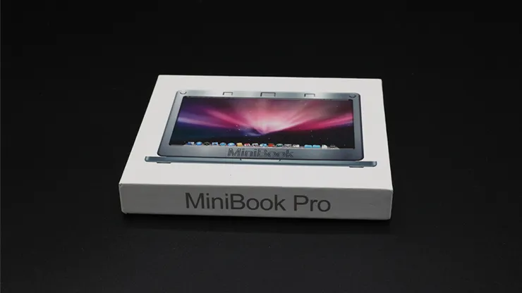 Minibook Pro (Gimmicks and Online Instructions) by Noel Qualter and Roddy McGhie