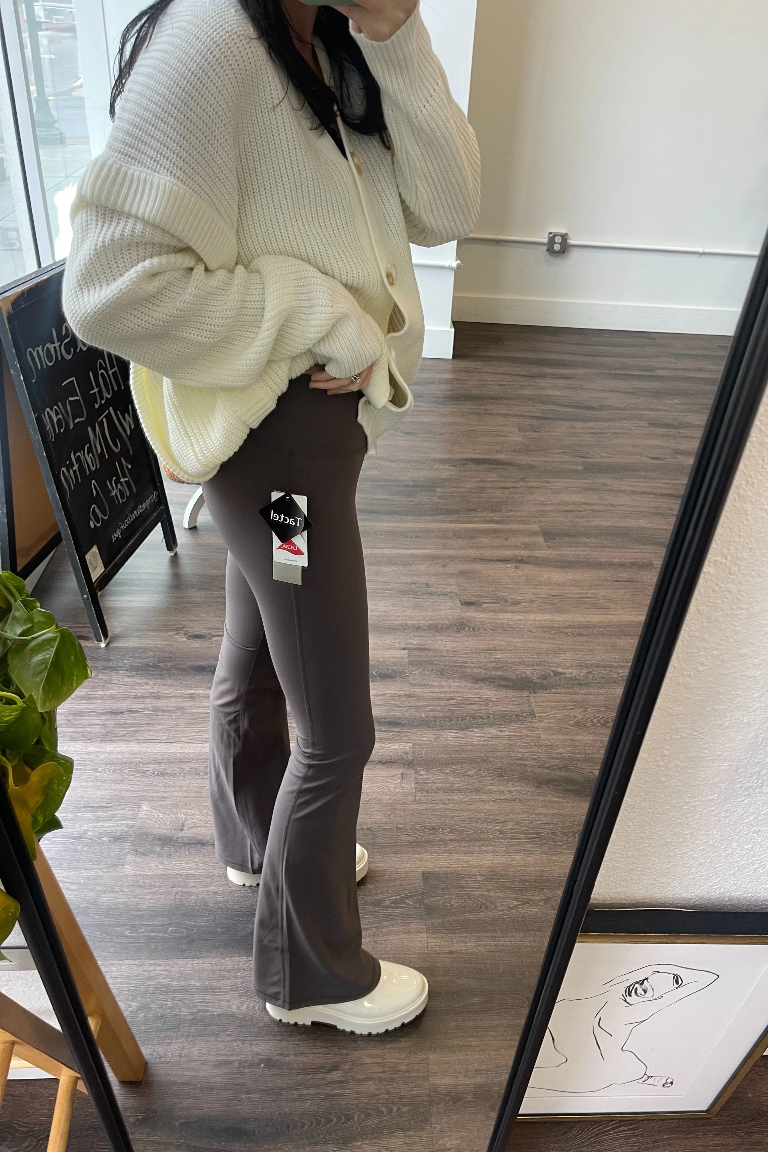 Mocha Flared Fleece Leggings