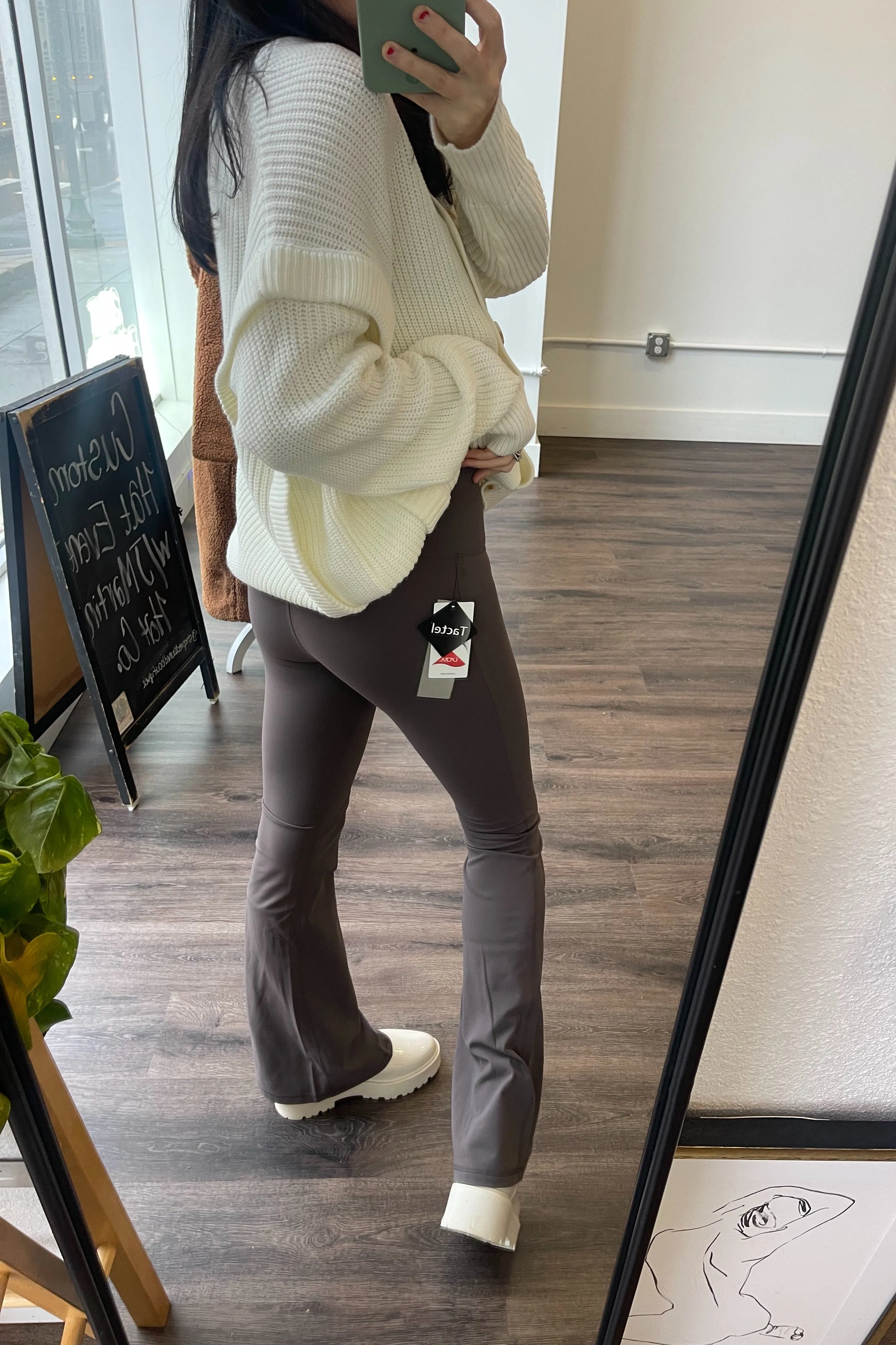 Mocha Flared Fleece Leggings