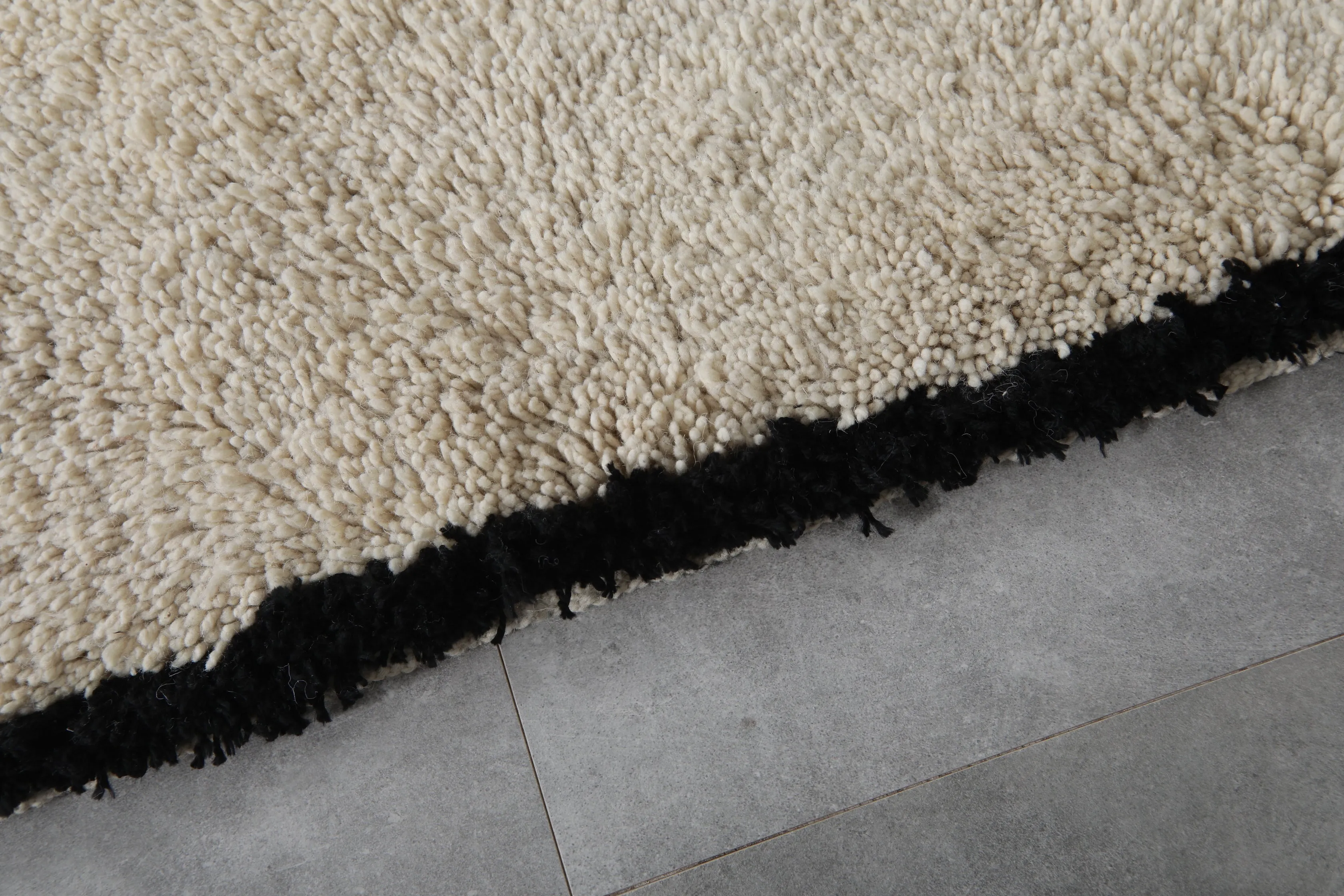 Moroccan Berber rug - Wool rug - Moroccan rug