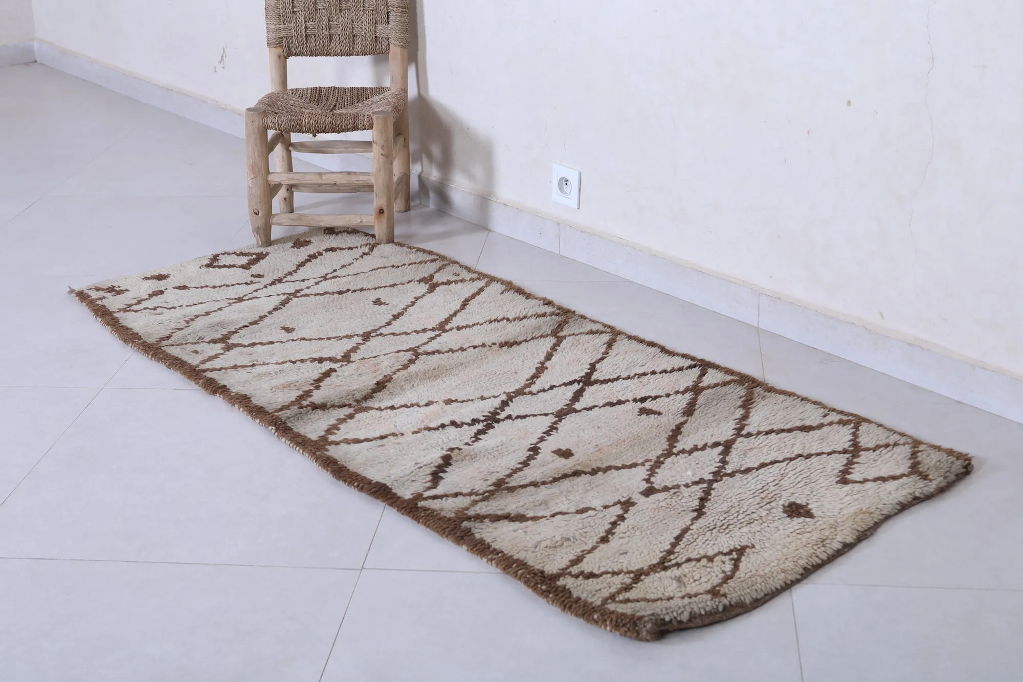 Moroccan Rug - Handwoven 2.4ft x 5.8ft | Classic Berber Diamond Design