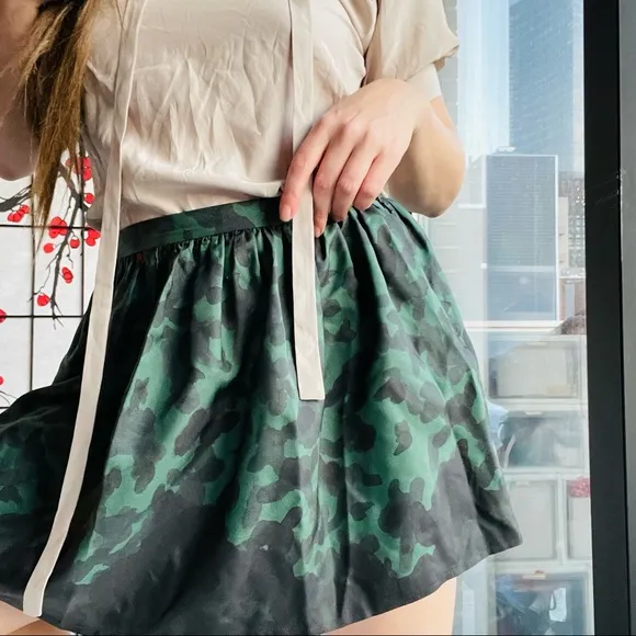 Opening Ceremony 100% Silk Camo A-line Lantern Flare Waistband