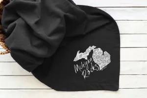 "Michigan Rocks Petoskey Stone" Fleece Stadium Blanket
