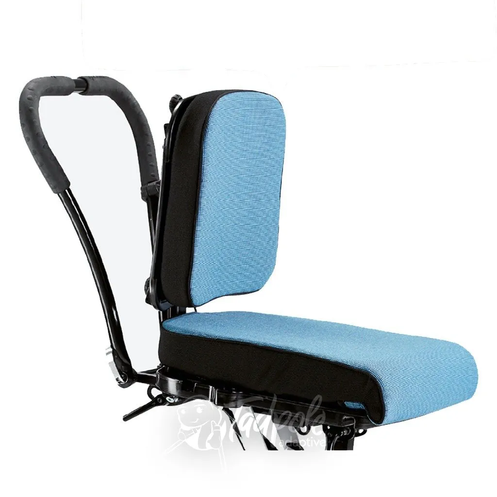R82 Wombat Living Activity Chair