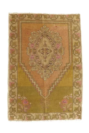 'Sage' Vintage Turkish Accent Rug - 2'10'' x 4'4''