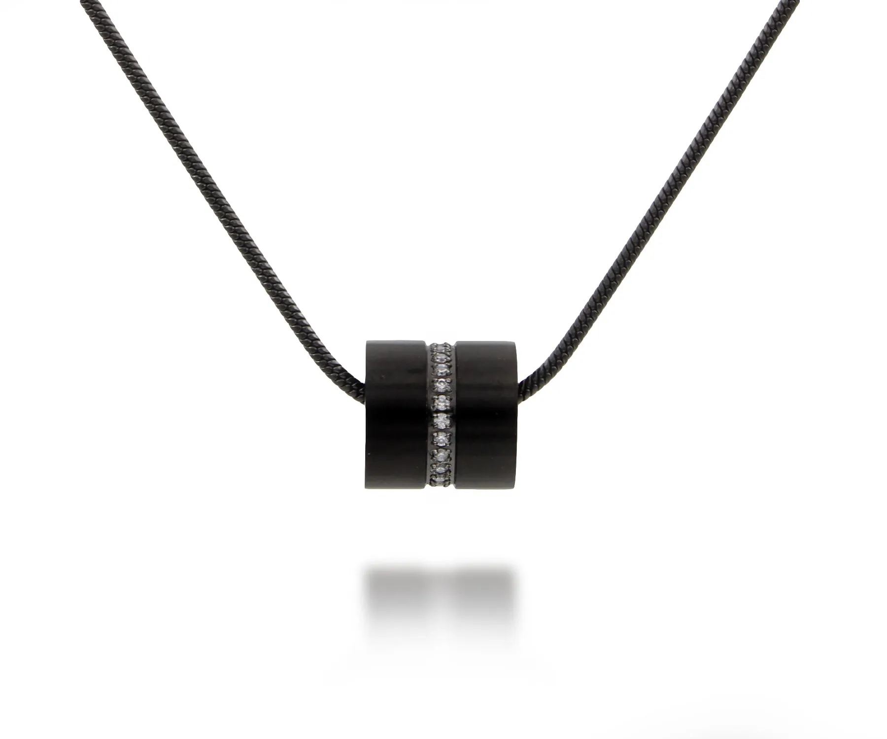 Sparkling Barrel Black Steel Necklace
