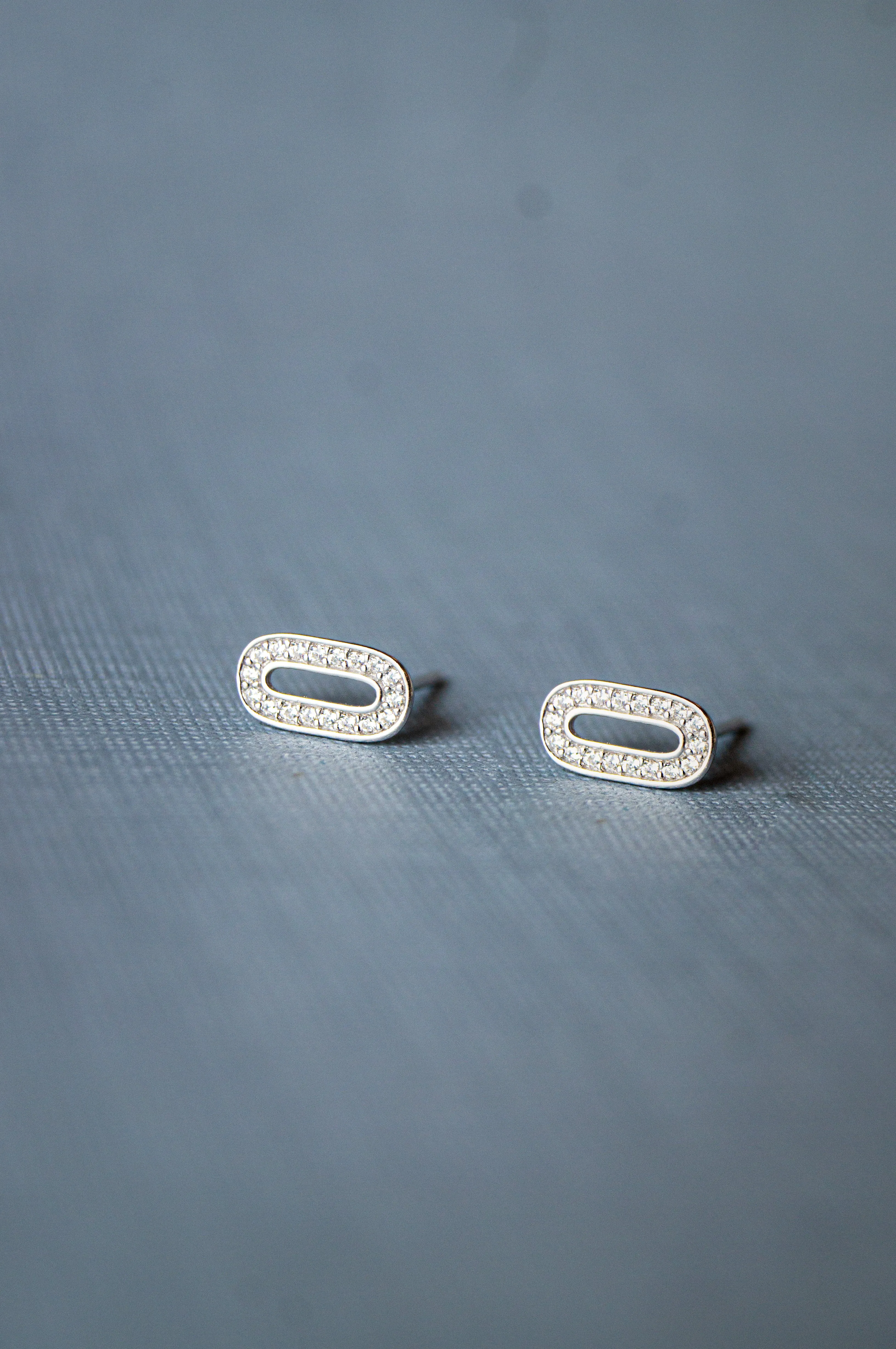 Sparkling Zero Sterling Silver Pendant Set