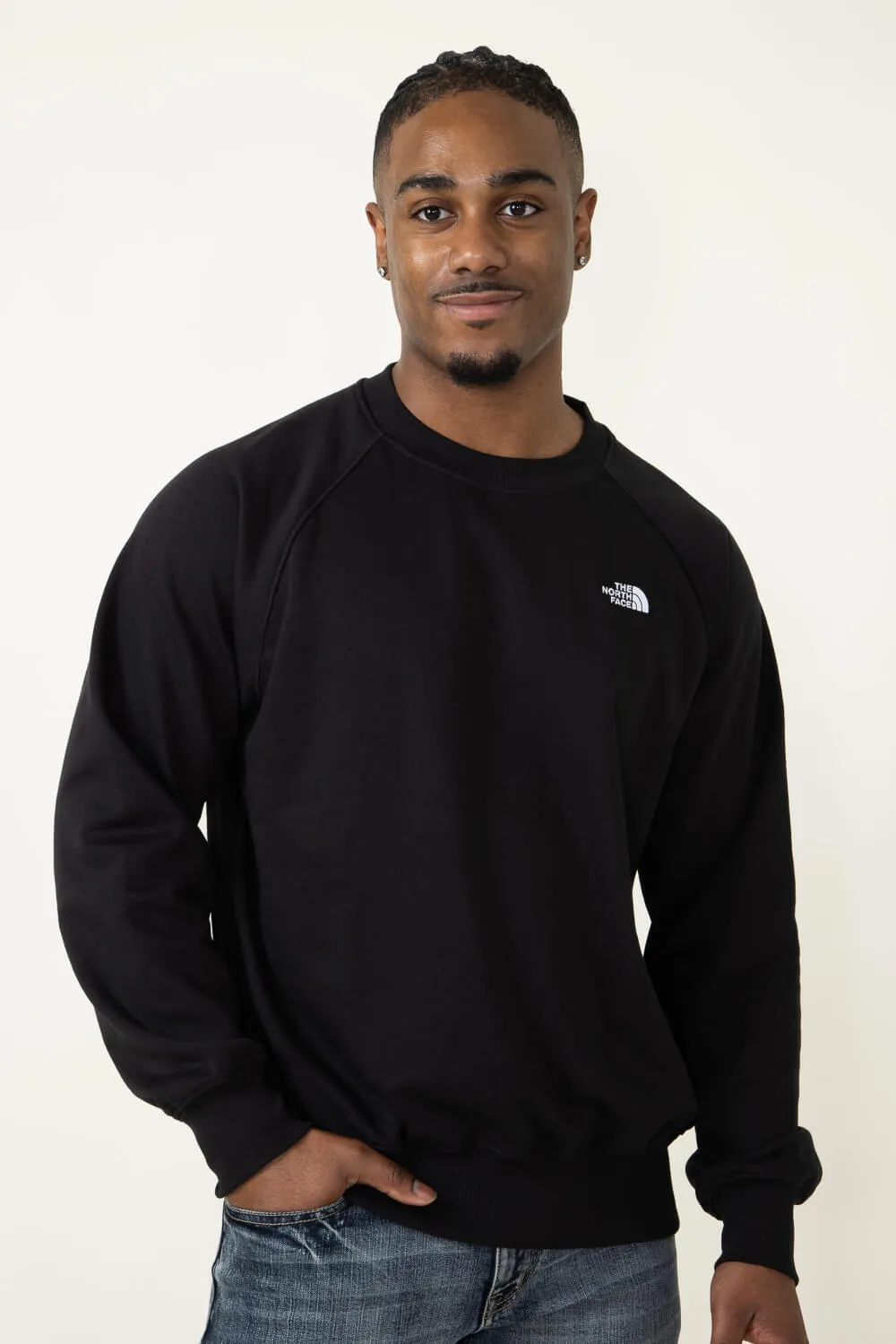 The North Face Evolution Crew Sweatshirt for Men in Black | NF0A86WA-KY4-BLK