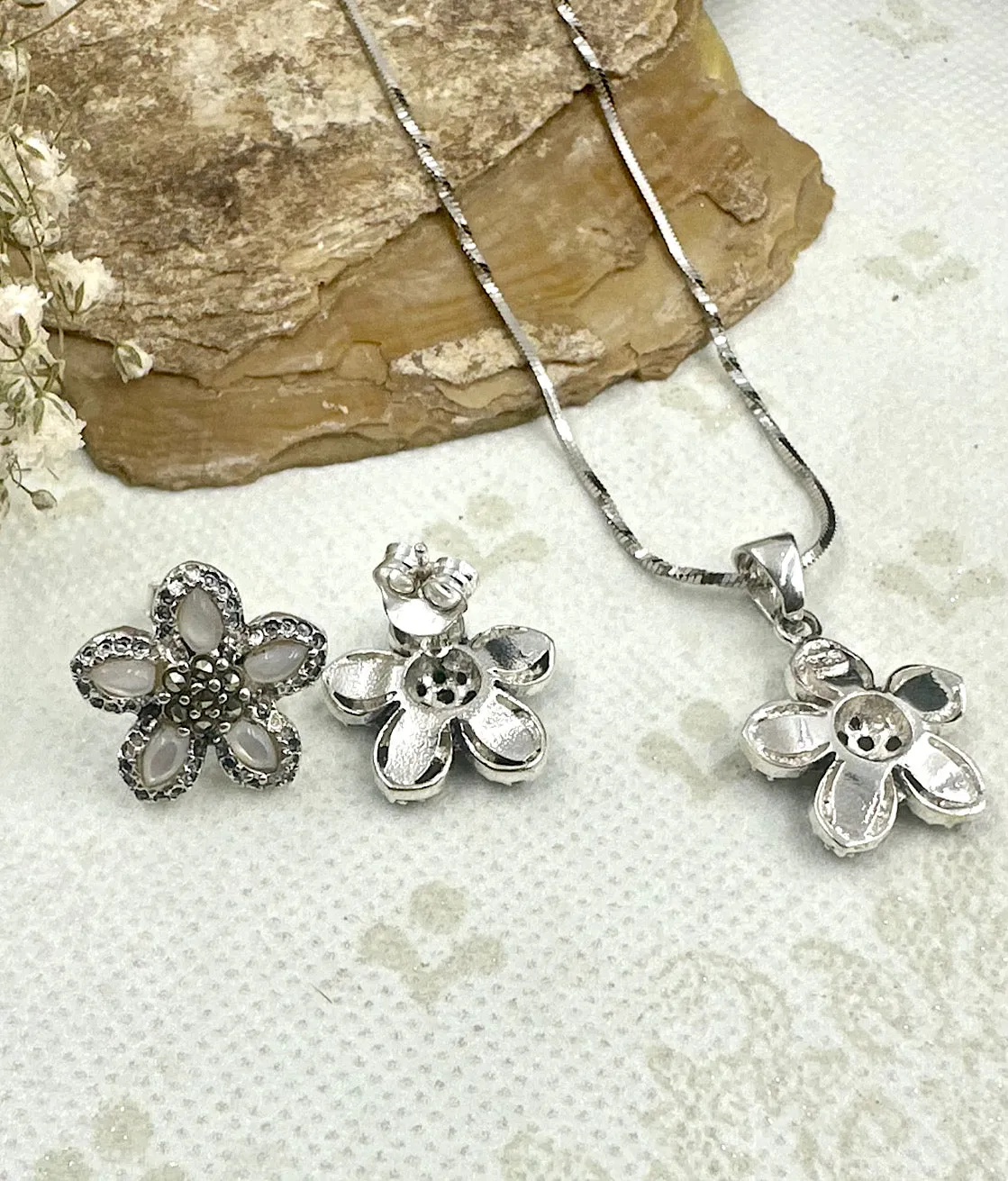 The Triya Silver Marcasite Pendant Set (Mother of Pearl)