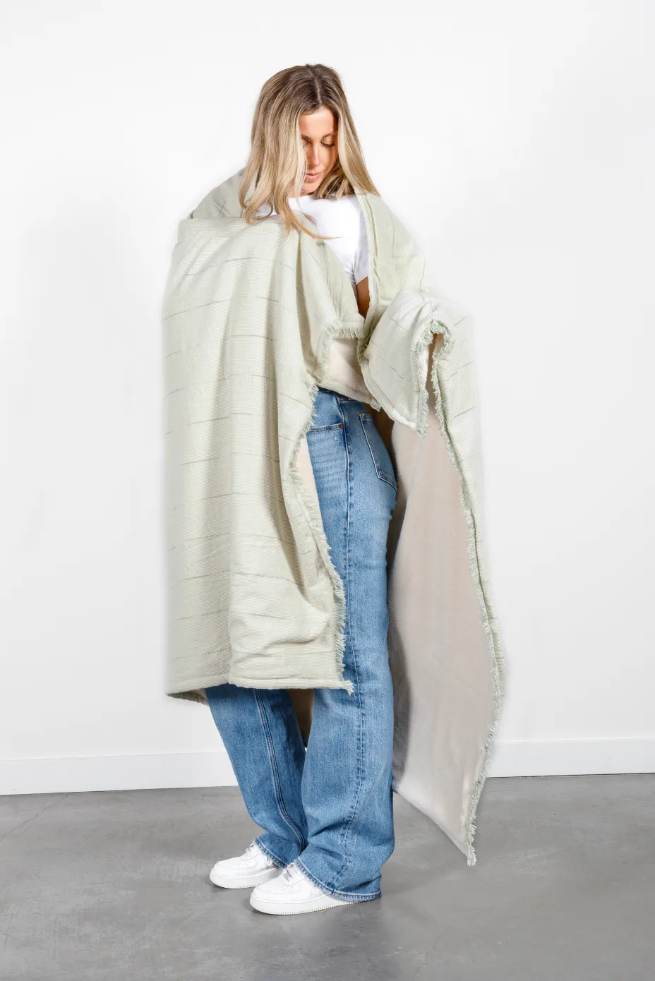 Tofino Towel Everest Throw