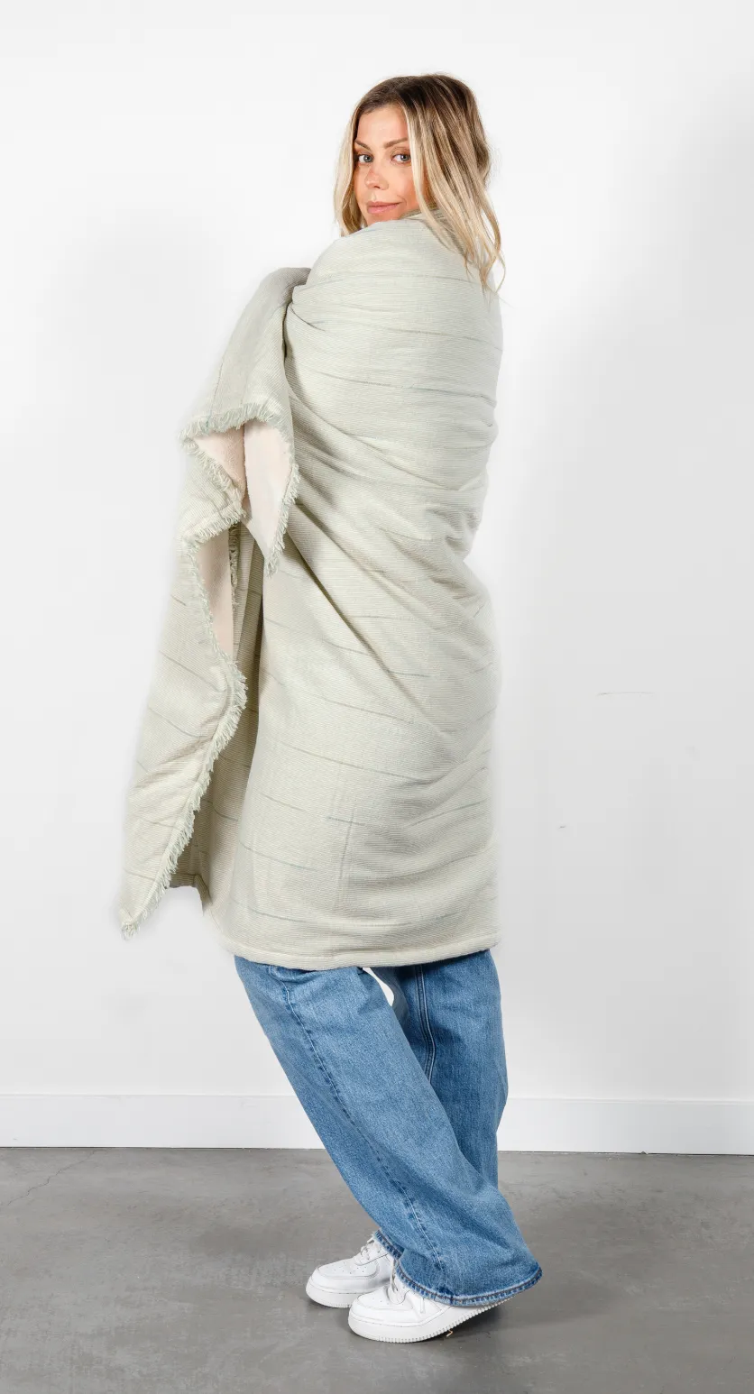 Tofino Towel Everest Throw