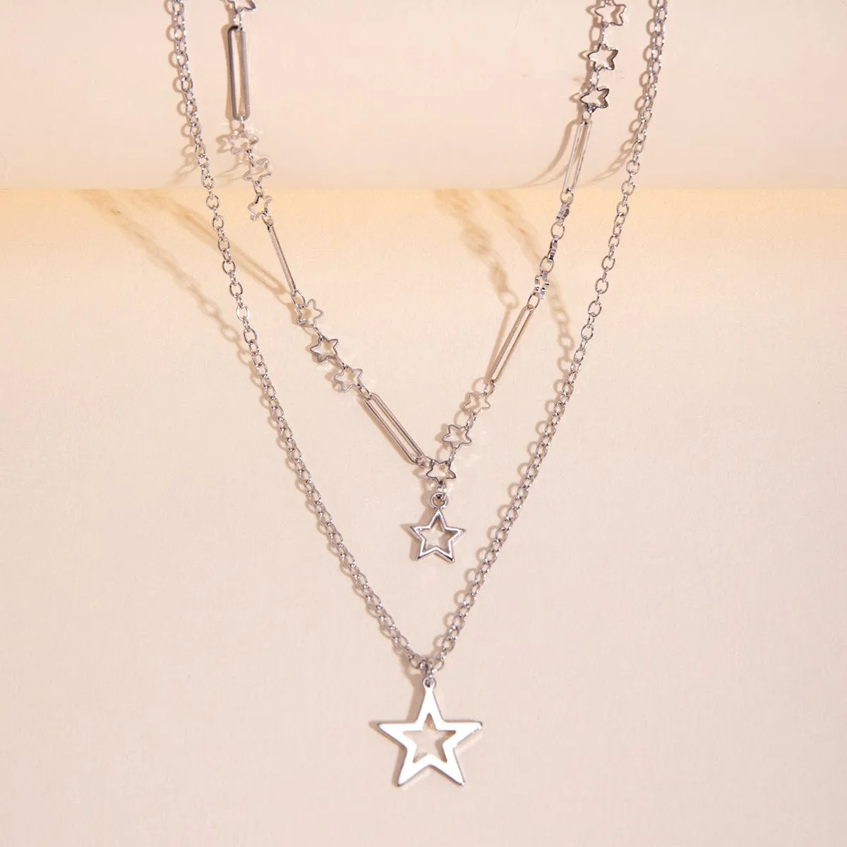 Trendy Layered Hollow Star Pendant Cable Chain Necklace Set