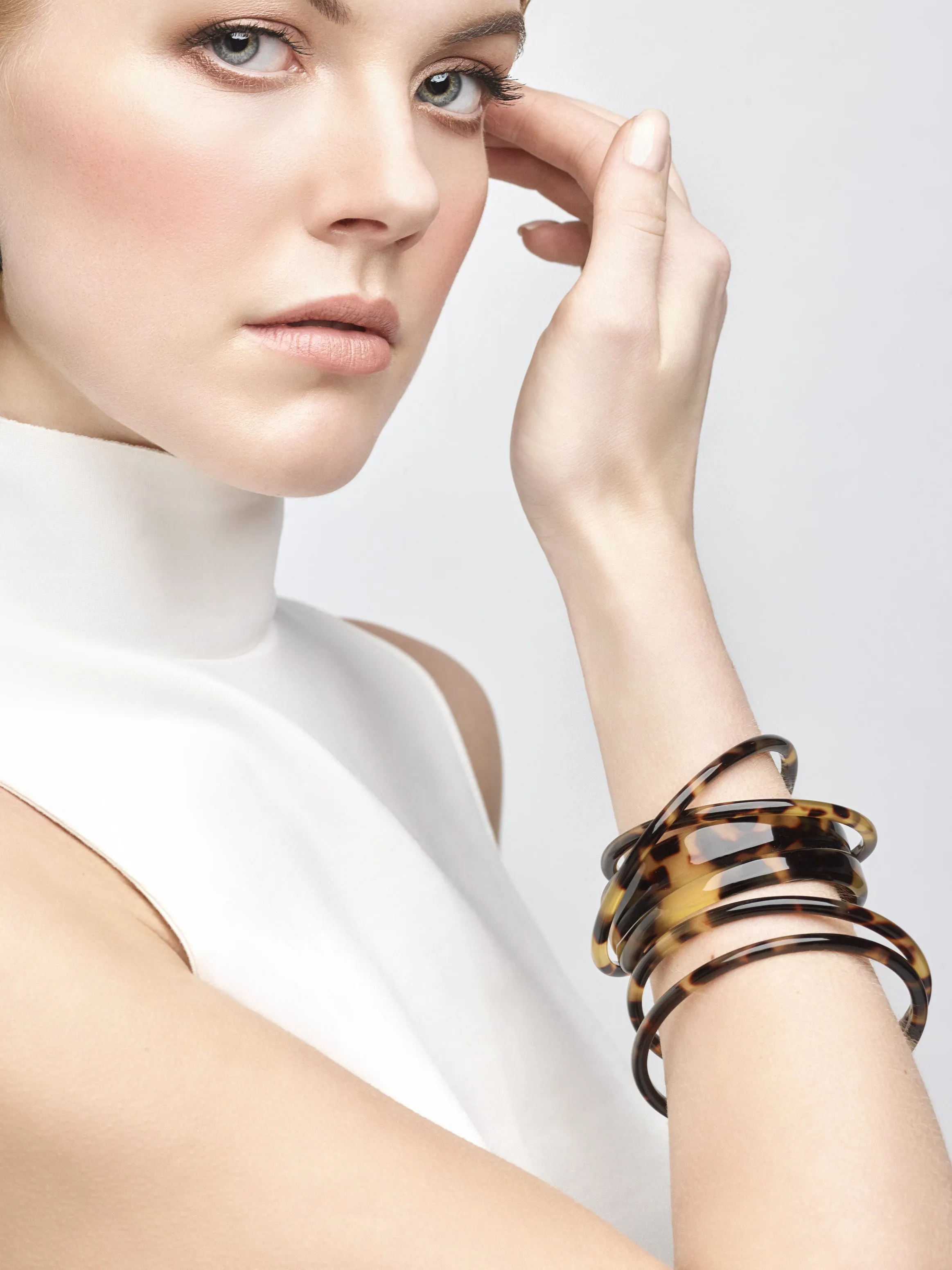 Trios Onyx Bangle