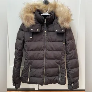 Zara small black down belted puffer jacket coat with faux fur detachable hood