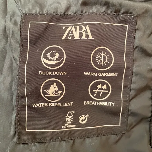 Zara small black down belted puffer jacket coat with faux fur detachable hood